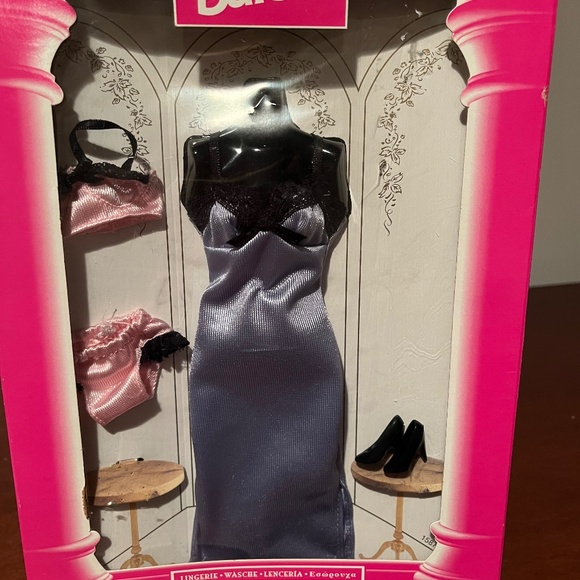 Barbie 1996 Fashion Avenue Lingerie NIB - Picture 2 of 6